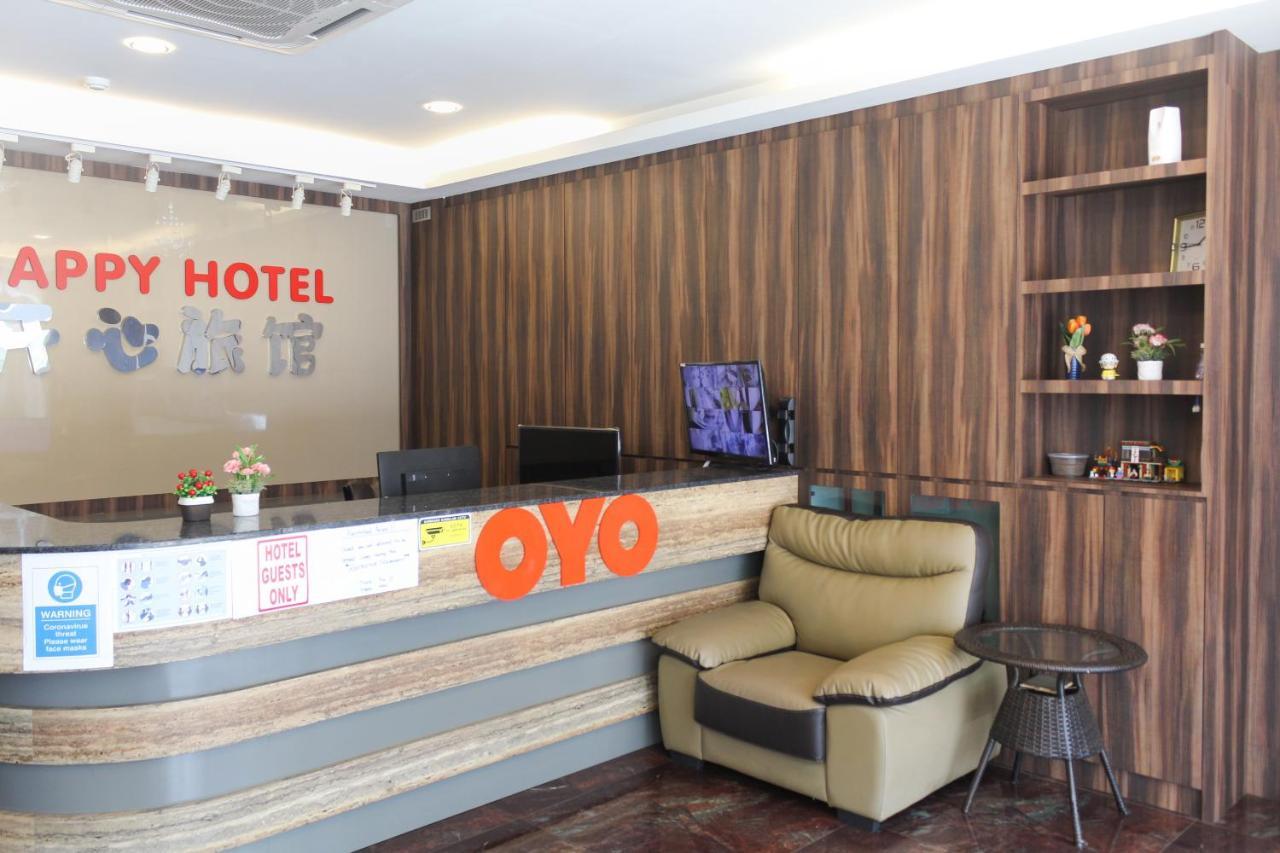 Oyo 90027 Happy Hotel Johor Bahru Eksteriør billede